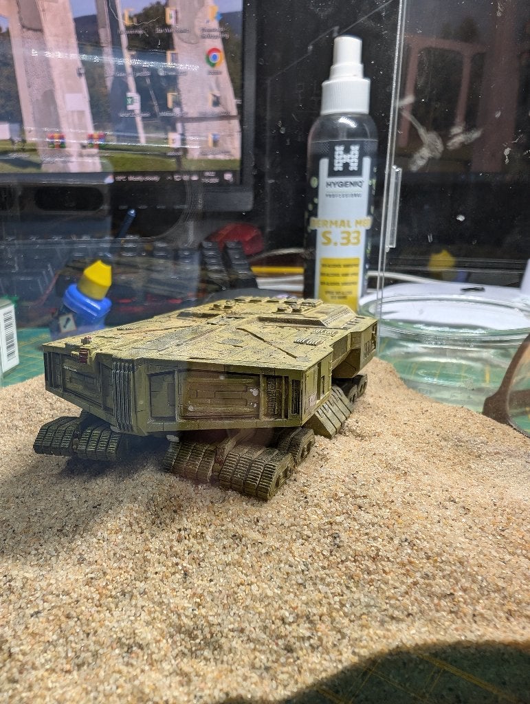 Dune Spice Harvester in diorama box, Ophalen, Nieuw, 1:50 of kleiner, Diorama