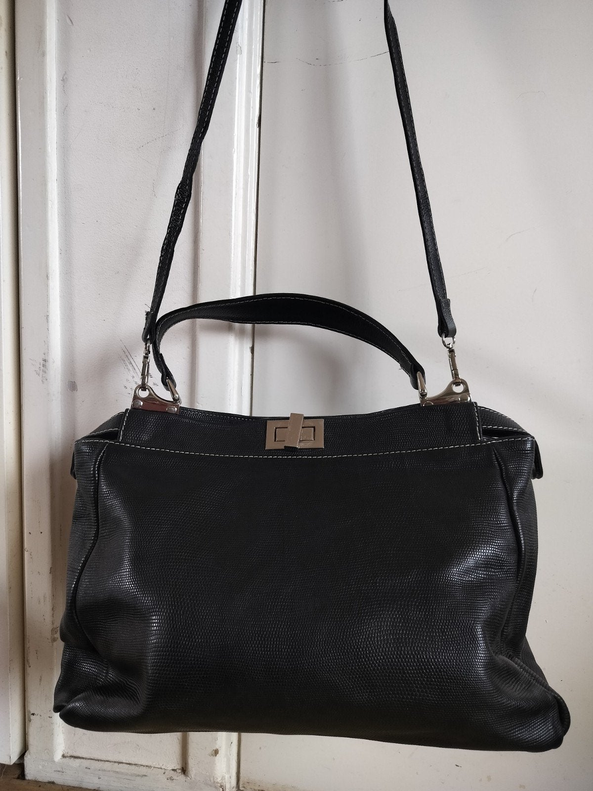 Prachtige vintage Italiaanse leren tas,

Merk Maxima
In nieu, Verzenden, Zo goed als nieuw, Zwart