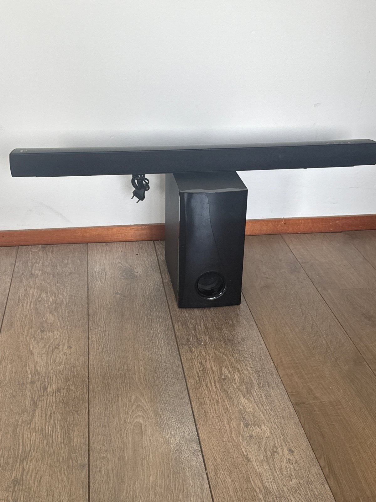 LG Soundbar met externe subwoofer, Ophalen, Met externe subwoofer, Gebruikt