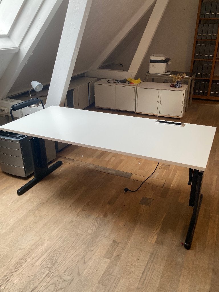 Bureau set x 7 voor jouw werkruimte, Ophalen, Gebruikt, 180 cm, In hoogte verstelbaar