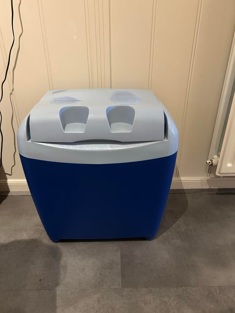 Elektrische koelbox Quigg, Ophalen, Zo goed als nieuw, Koelbox, Elektrisch