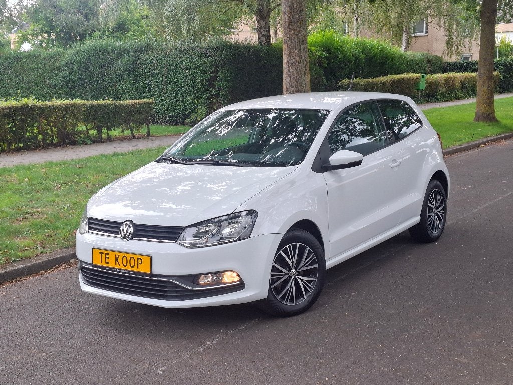 Polo 1.0 Allstar bj 2016 Airco Navi Stoelverw Mooi en Goed, Voorwielaandrijving, Stof, Bedrijf, Handgeschakeld