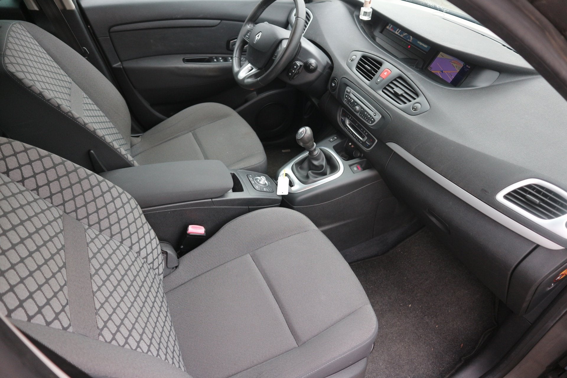 Renault Scénic 1.4 TCE Celsium / APK 7 2027, Voorwielaandrijving, Euro 5, Gebruikt, 1295 kg