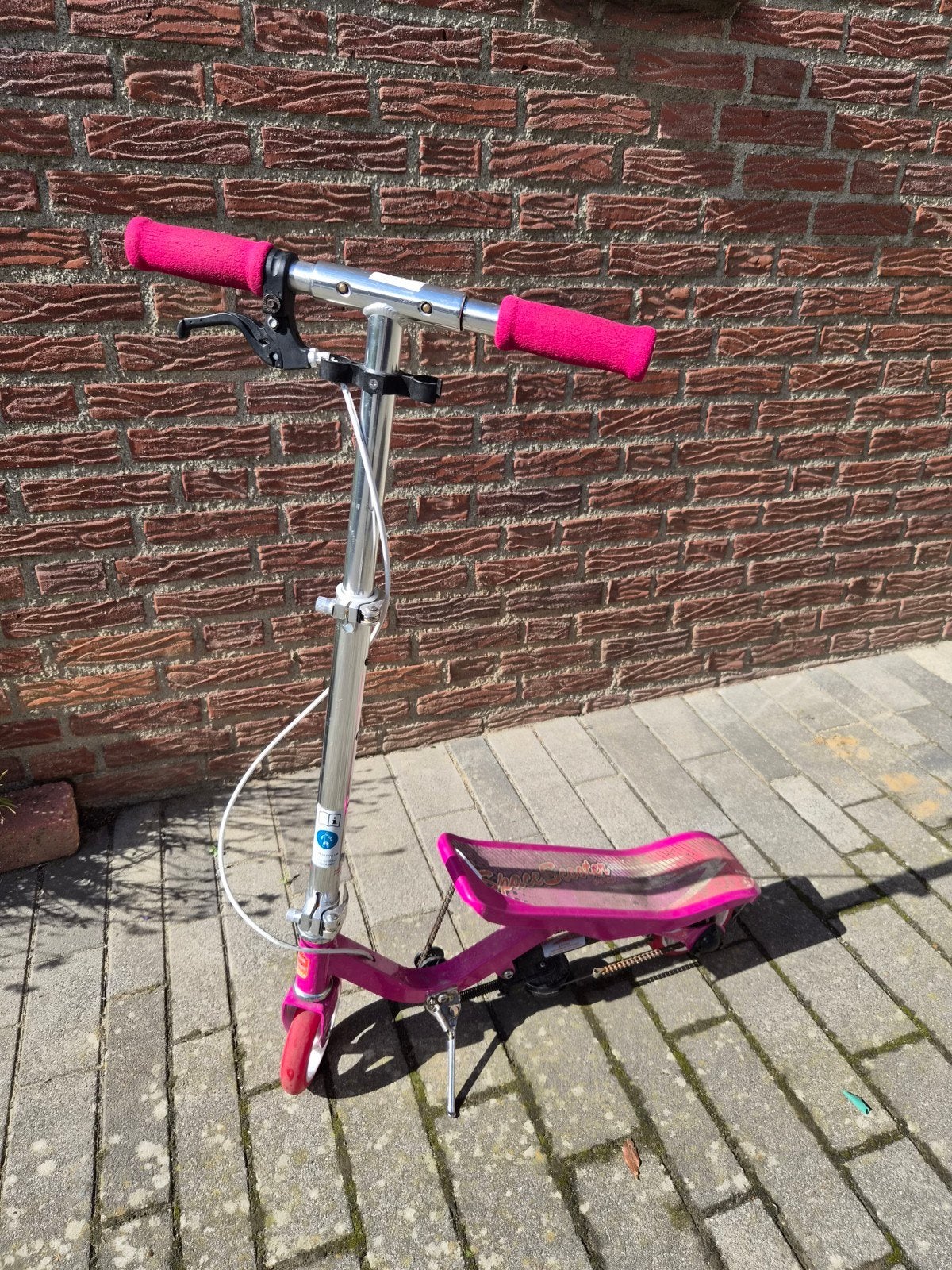 Roze space scooter, Fietsen en Brommers, Ophalen of Verzenden, Gebruikt, Gewone step, Onbekend