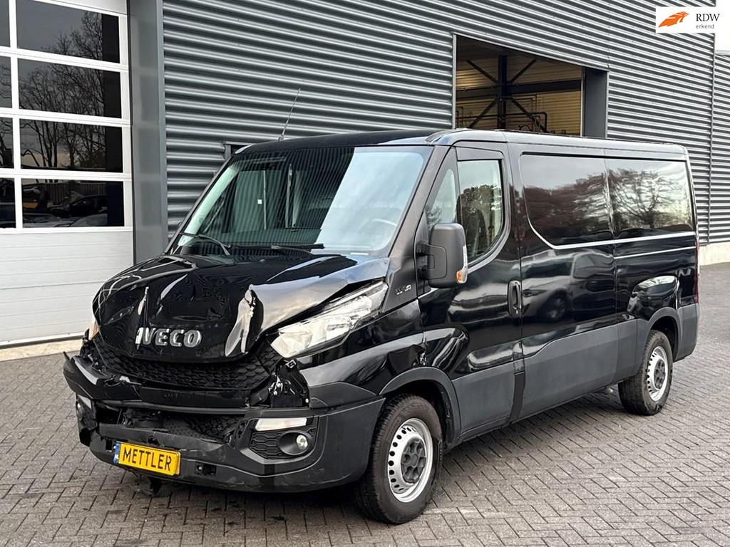 Iveco Daily 35S13V 2.3 352 L2H1, cruise control, airco, Auto's, 127 pk, Euro 5, Achterwielaandrijving, Gebruikt