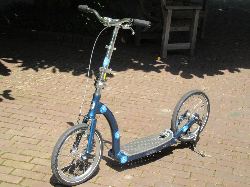 Swifty One opvouwbare step volwassenen met luchtbanden, Fietsen en Brommers, Steps, Ophalen, Zo goed als nieuw, Gewone step