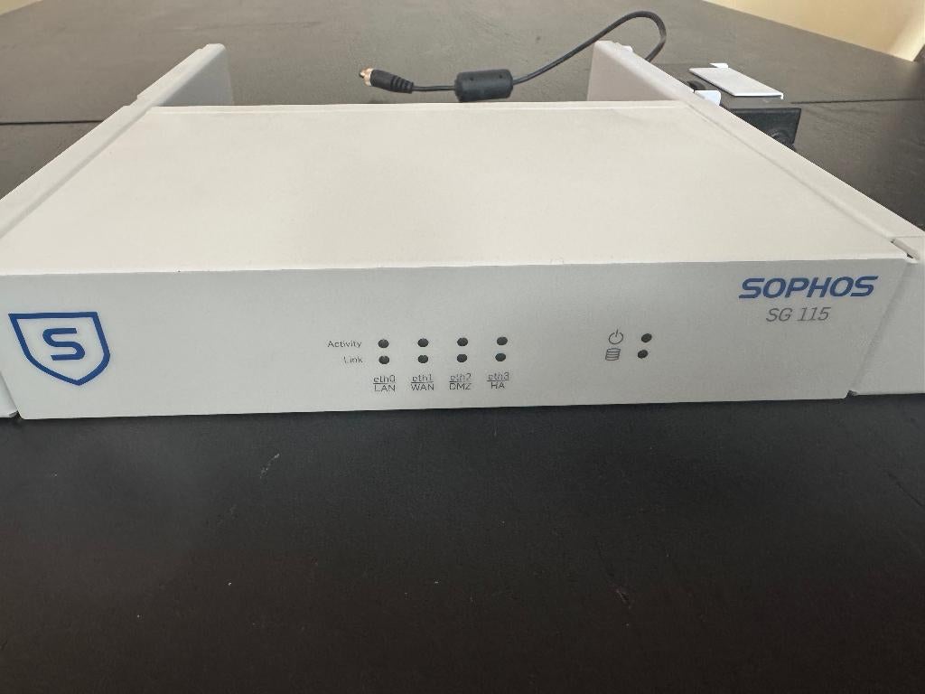 Sophos SG115 Firewall, Ophalen of Verzenden, Gebruikt