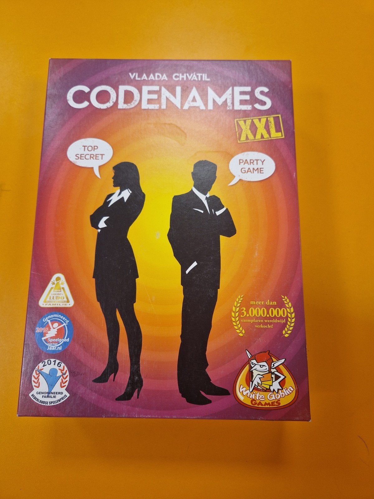 CODENAMES, Vijf spelers of meer, Ophalen, Zo goed als nieuw, White Goblin Games