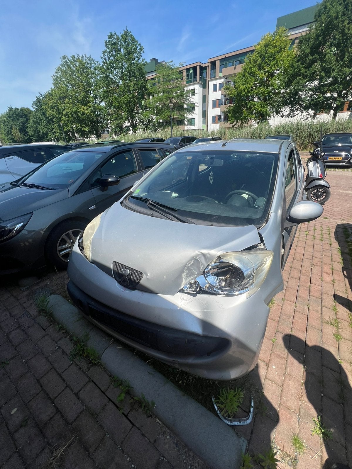 Peugeot 107 1.0 12V 5DR 2007 Grijs, Voorwielaandrijving, 4 stoelen, 68 pk, Origineel Nederlands