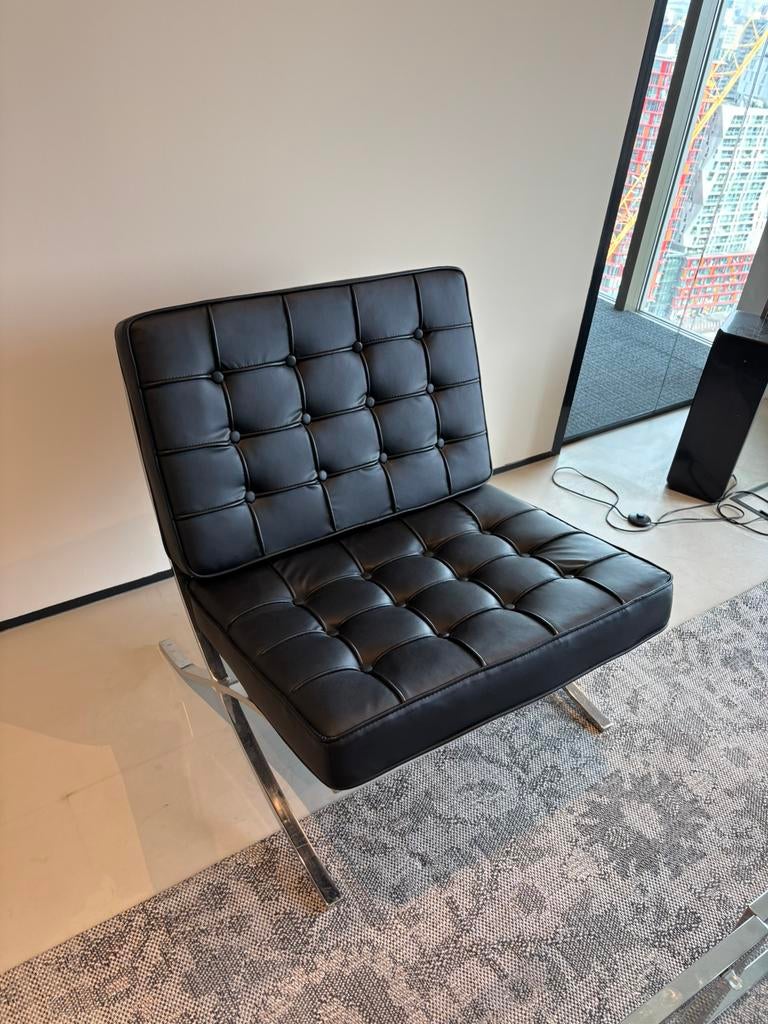 Vergelijkbaar Knoll Barcelona Fauteuil (4x) - zwart, Huis en Inrichting, Fauteuils, Ophalen, Minder dan 75 cm, Leer, Zo goed als nieuw