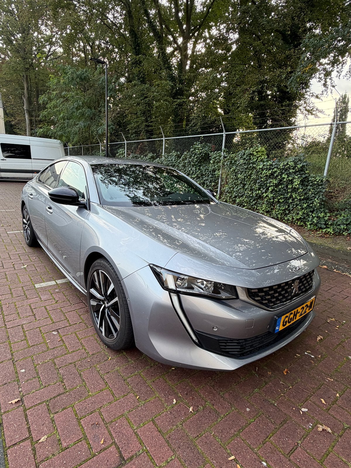Peugeot 508 GT 1.6 Plug-in Hybrid 225pk E-eat8 2020 Grijs, Auto's, Dealer onderhouden, Euro 6, 4 cilinders, 181 pk