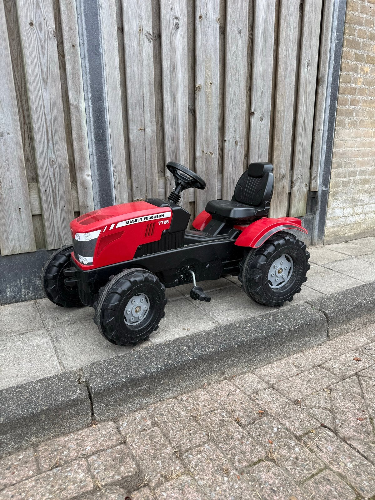 Massey Ferguson 7726 Trapauto - Zo goed als nieuw, Ophalen, Zo goed als nieuw, Trapvoertuig