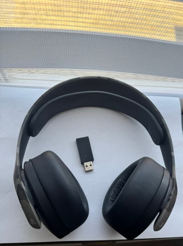 Sony Pulse 3D Wireless Headset – Grey Camouflage – PS5, Ophalen of Verzenden, Zo goed als nieuw