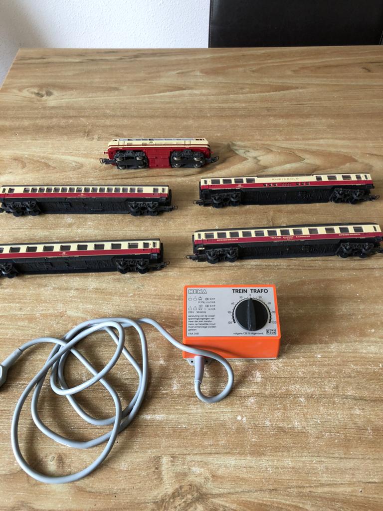 RheinGold trein met 4 karretjes, Hobby en Vrije tijd, Modeltreinen | N-Spoor, Gebruikt, Ophalen, Overige merken, Gelijkstroom