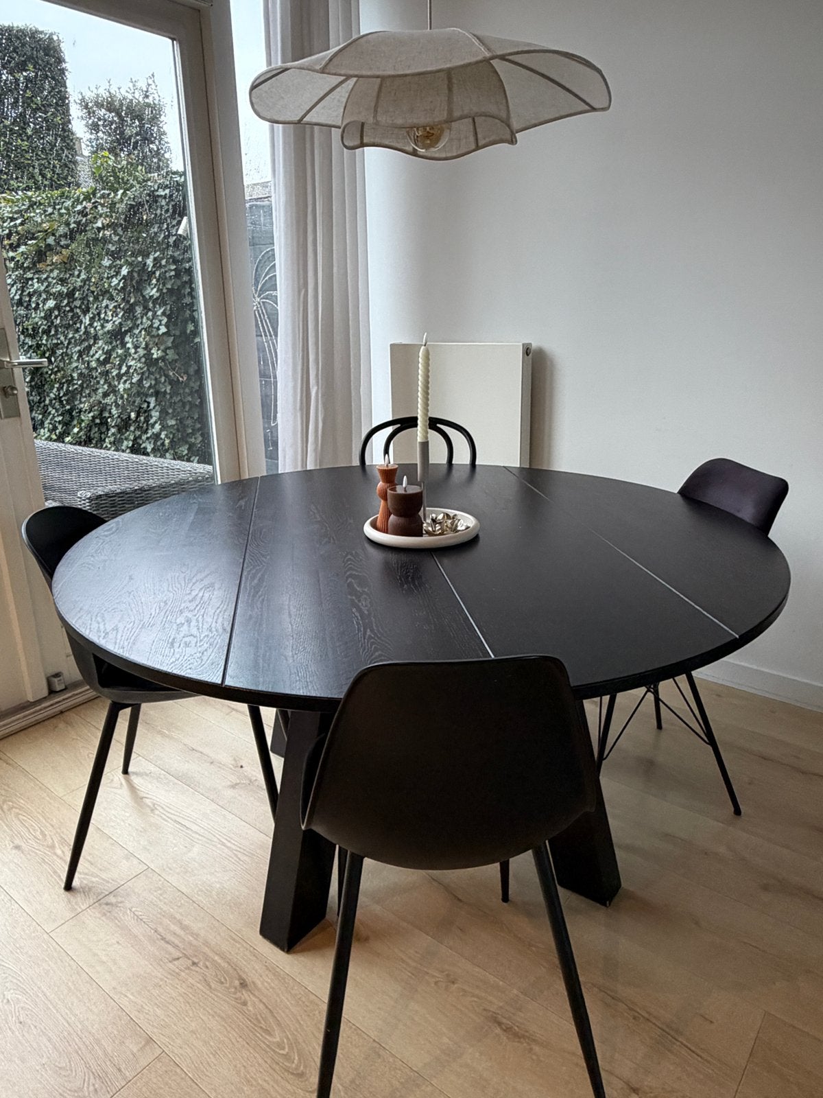 Woood Rhonda eettafel Ø150 cm, Huis en Inrichting, Tafels | Eettafels, Ophalen, Gebruikt, 100 tot 150 cm, Vijf personen of meer