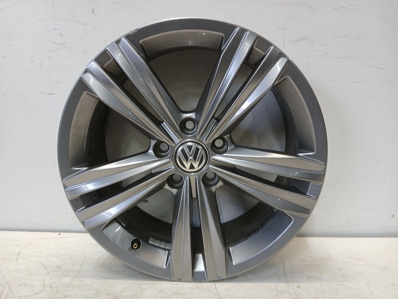 Velg Volkswagen Passat, Onderdelen@venauto.nl, Van der Ven Autorecycling B.V., Gebruikt, Ettenseweg 76, 4706 PB Roosendaal, The Netherlands