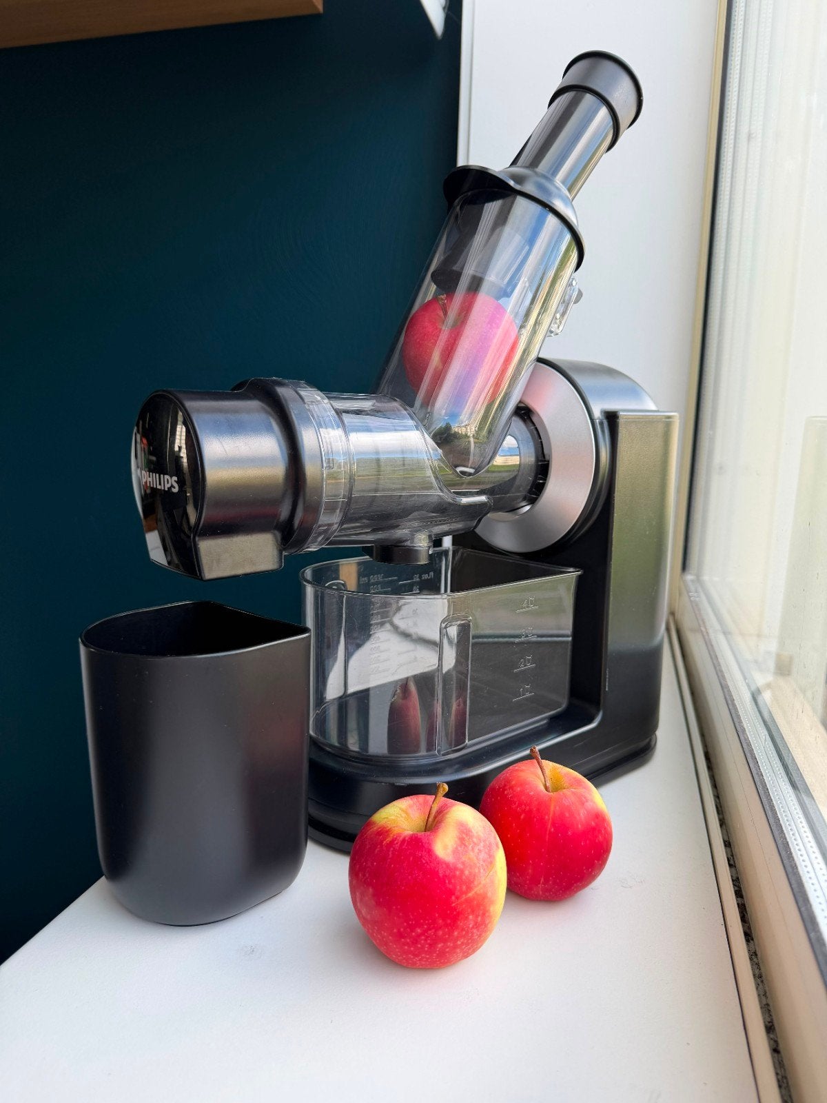 Masticating Juicer Philips, Witgoed en Apparatuur, Juicers, Ophalen, Zo goed als nieuw, Elektrisch, Slowjuicer