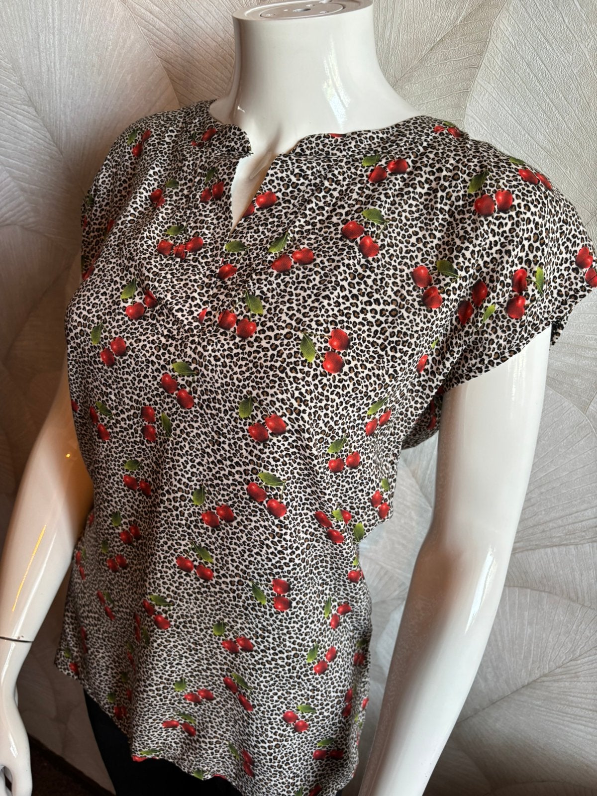 Geisha top - Maat S, Kleding | Dames, Tops, Overige kleuren, Verzenden, Zo goed als nieuw, Korte mouw