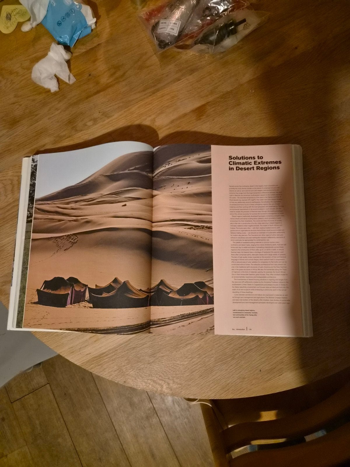 Habitat: Mooi koffietafelboek over architectuur, Ophalen of Verzenden, Zo goed als nieuw, Architectuur algemeen, Sandra Piesik