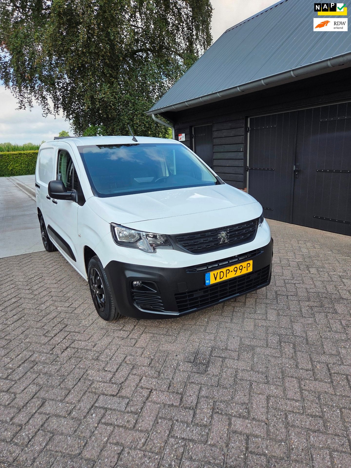 Peugeot Partner 1.5 BlueHDI Premium, Voorwielaandrijving, Stof, Gebruikt, 4 cilinders