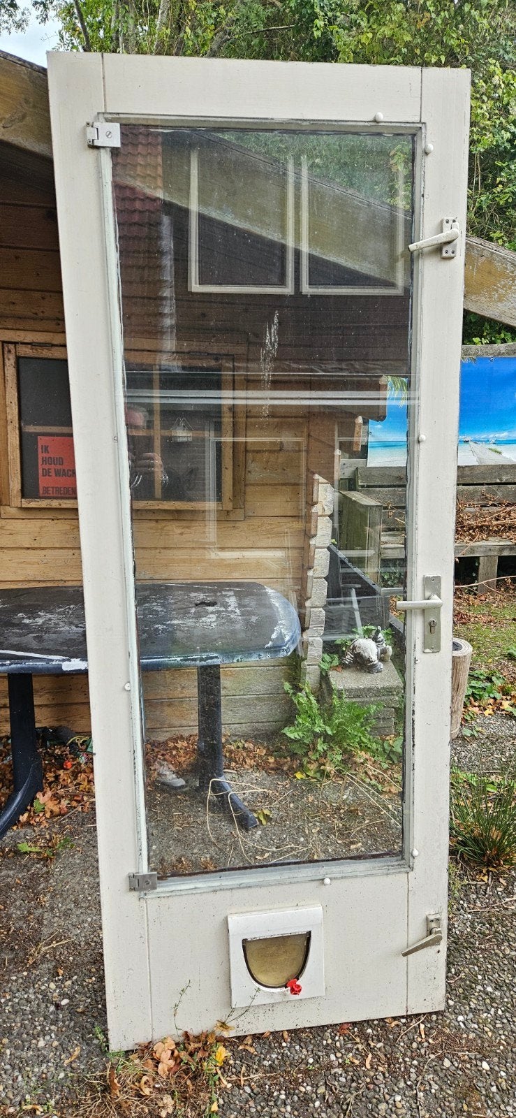 Buitendeur met kattenluik en glas, Doe-het-zelf en Verbouw, Ophalen, Gebruikt, 80 tot 100 cm, Buitendeur