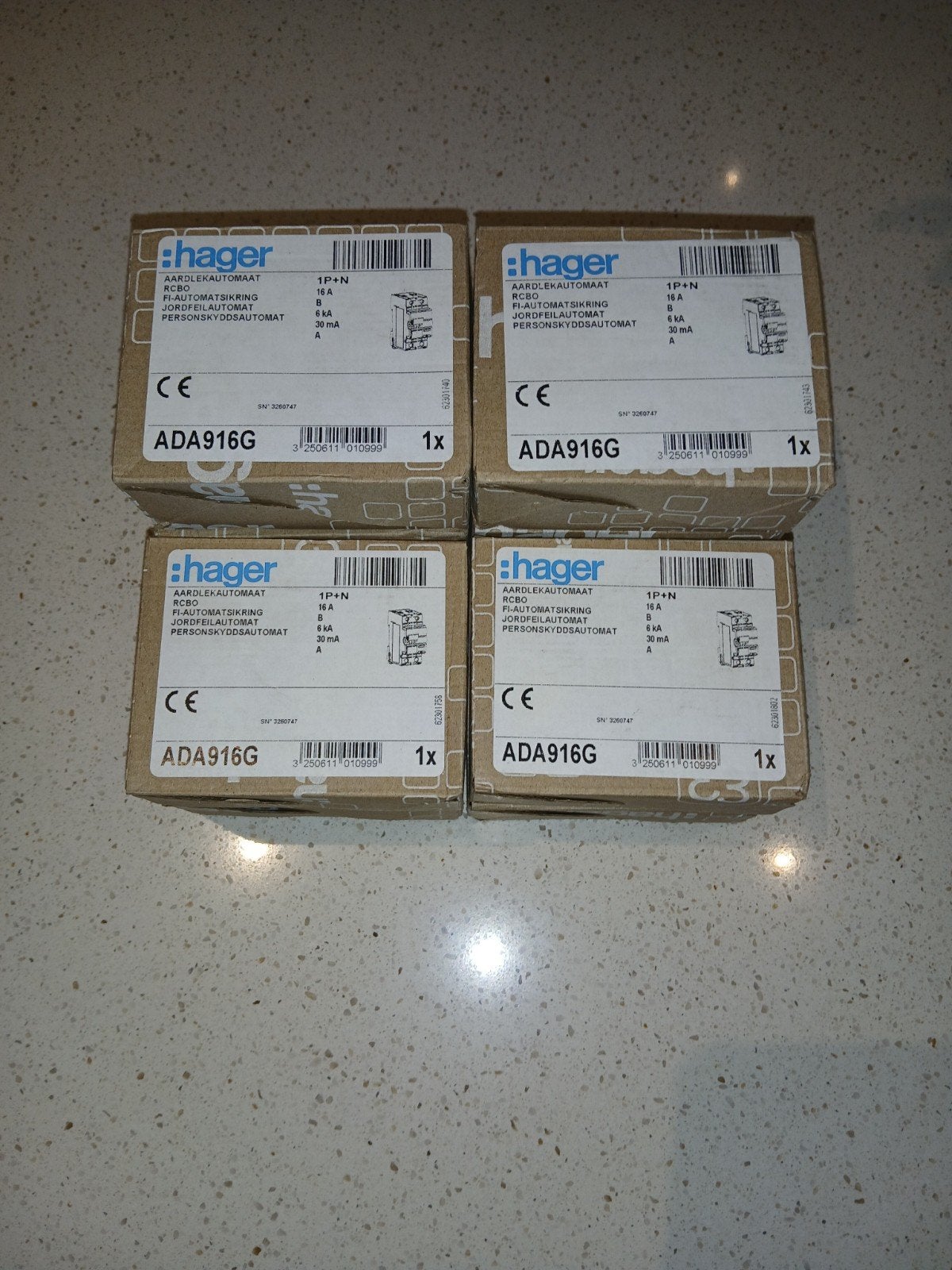 Hager Aardlekautomaat ADA916G - 10 stuks, Ophalen of Verzenden, Nieuw, Hager, Aardlekautomaat