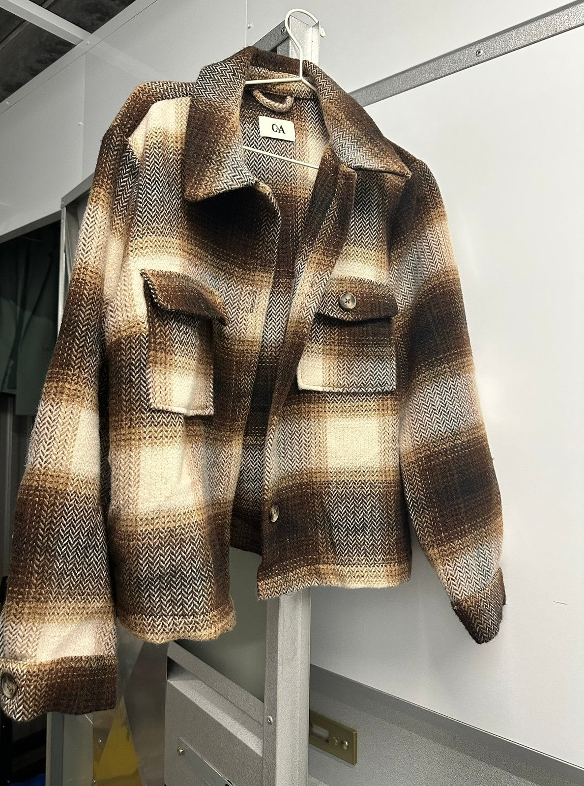 Wollen jasje - niet super dik, Verzenden, Zo goed als nieuw, Maat 46/48 (XL) of groter, Beige