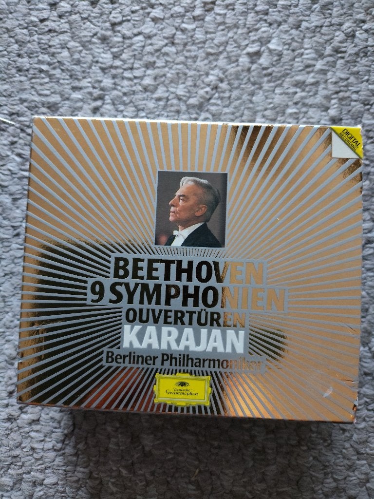 Cd box Beethoven 9 Symphonien Karajan, Ophalen of Verzenden, Classicisme, Zo goed als nieuw, Overige typen