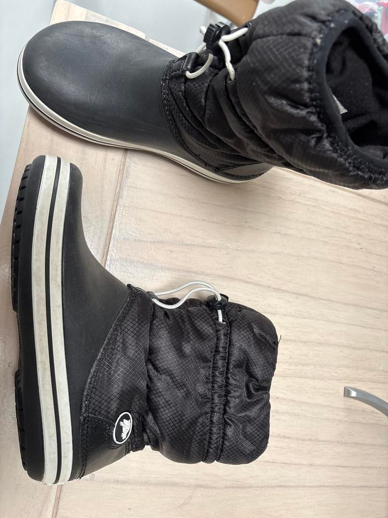 Crocs zwarte laarzen W6, Kinderen en Baby's, Ophalen of Verzenden, Gebruikt, Jongen of Meisje, Laarzen