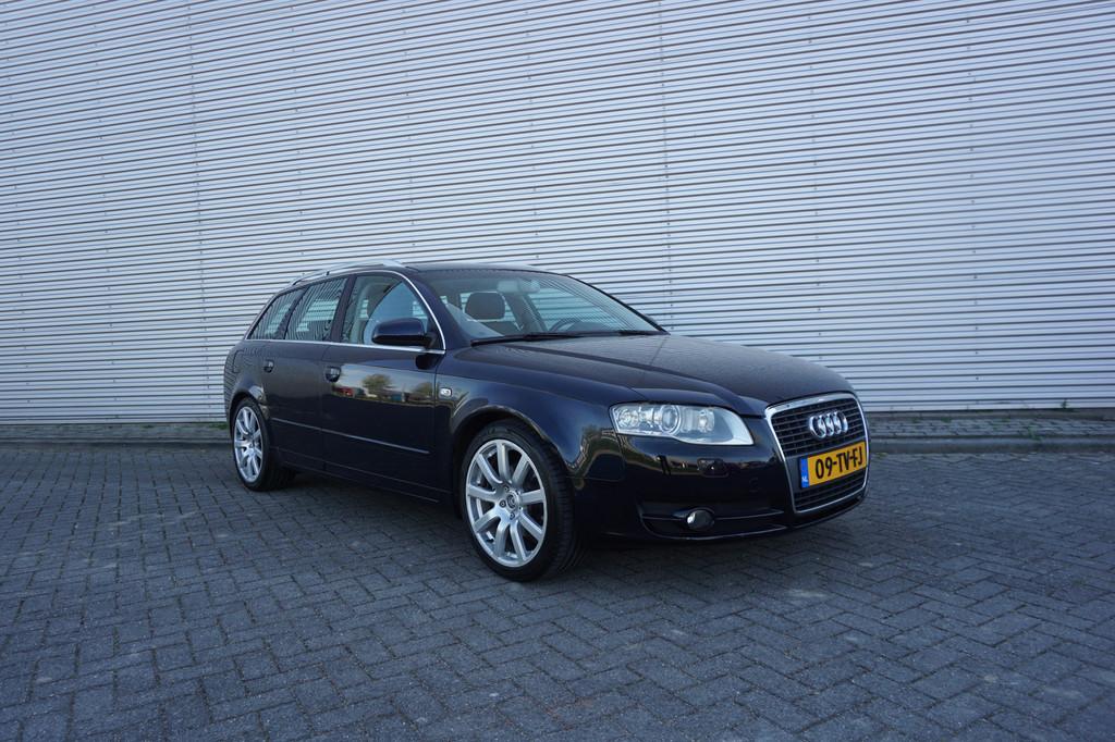 Audi A4 Avant 2.0 Pro Line AUTOMAAT - Climate / Cruise / Ele, Gebruikt, 4 cilinders, 1984 cc, Blauw