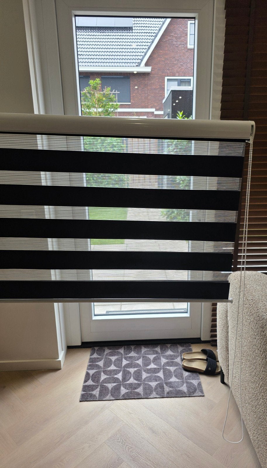 Zwarte zebra rolgordijn. Goede staat. 149,5 cm kast breedte, Ophalen