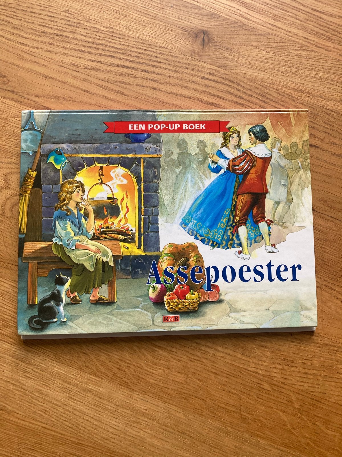 Assepoester Pop-up Boek - Klassiek Sprookje, Boeken, Ophalen of Verzenden, Zo goed als nieuw