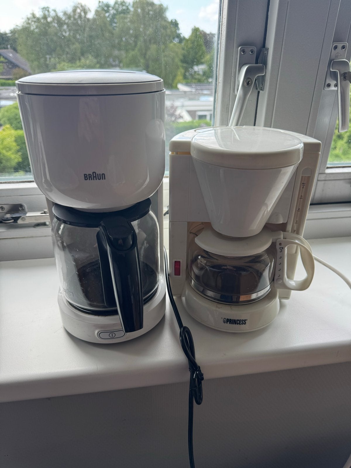 2 Koffiezetapparaten: Braun Type 3108 & Princess 2142, Gebruikt, 10 kopjes of meer, Koffiemachine, Gemalen koffie
