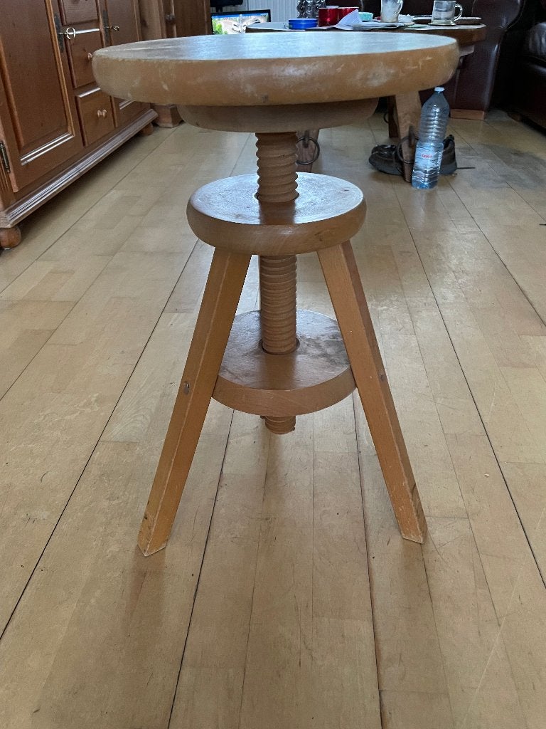 houten kruk (pottenbakkerskruk, Ophalen, In hoogte verstelbaar, Gebruikt, Hout