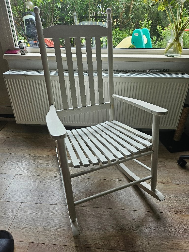 Grote schommelstoel, Ophalen, Gebruikt, Wit, Eén