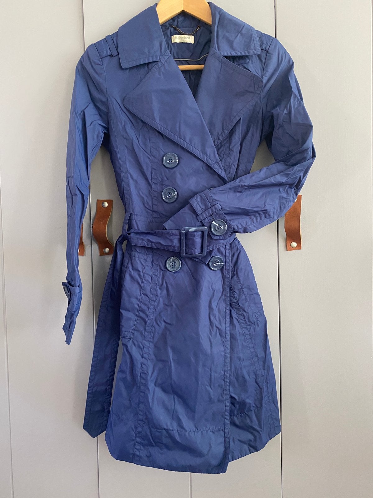 Jas regenjas trenchcoat blauw xs - xxs - 34, Kleding | Dames, Jassen | Zomer, Ophalen of Verzenden, Gedragen, Maat 34 (XS) of kleiner