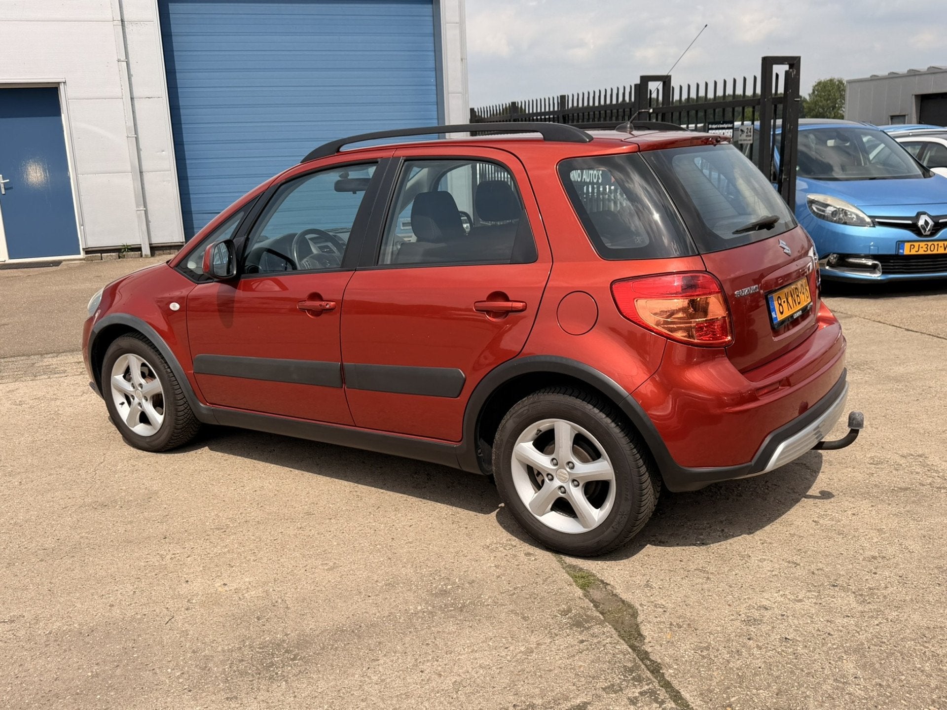 Suzuki SX4 1.6 Shogun, AIRCO, APK TOT 18-05-27, 4X ELEK-RAME, Gebruikt, 49 €/maand, Handgeschakeld, Grijs