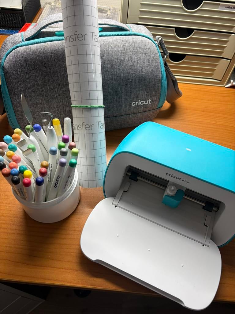 Cricut Joy, Ophalen, Zo goed als nieuw, Machine, Cricut