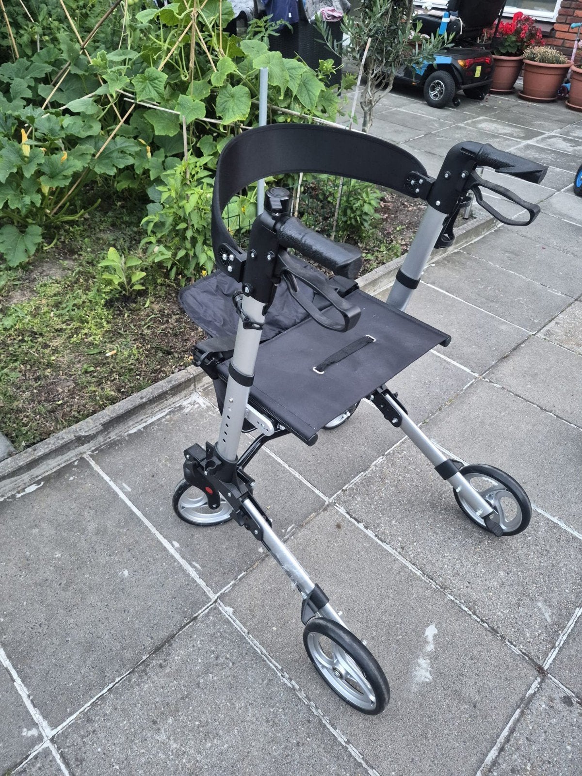 Rollator - Lichtgewicht En Opvouwbaar, Diversen, Ophalen