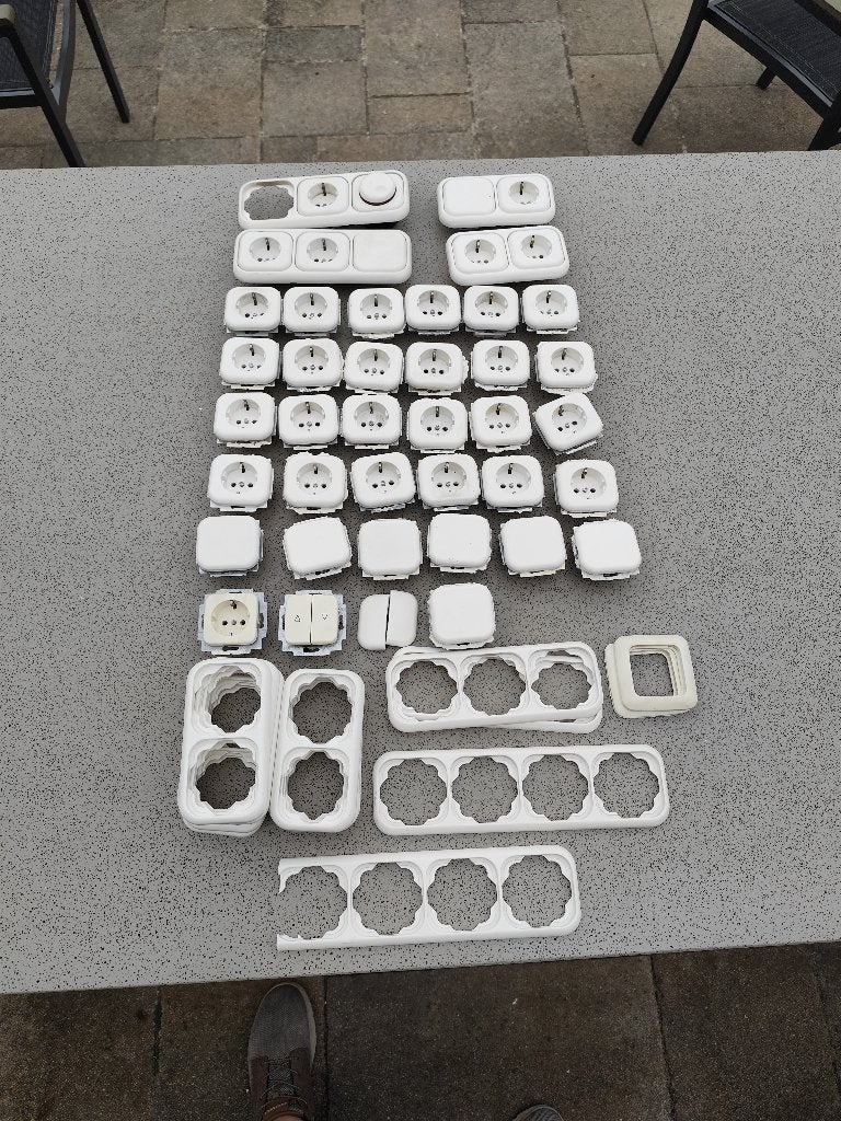 Te koop diverse stopcontacten en schakelmateriaal, Ophalen, Gebruikt, Stopcontact