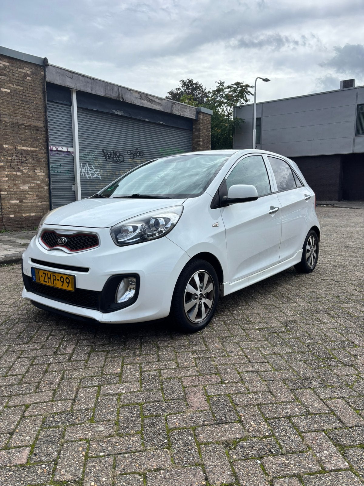 Kia Picanto 1.0 Cvvt 5-DRS 2015 Wit, Auto's, Voorwielaandrijving, 400 kg, Wit, Origineel Nederlands