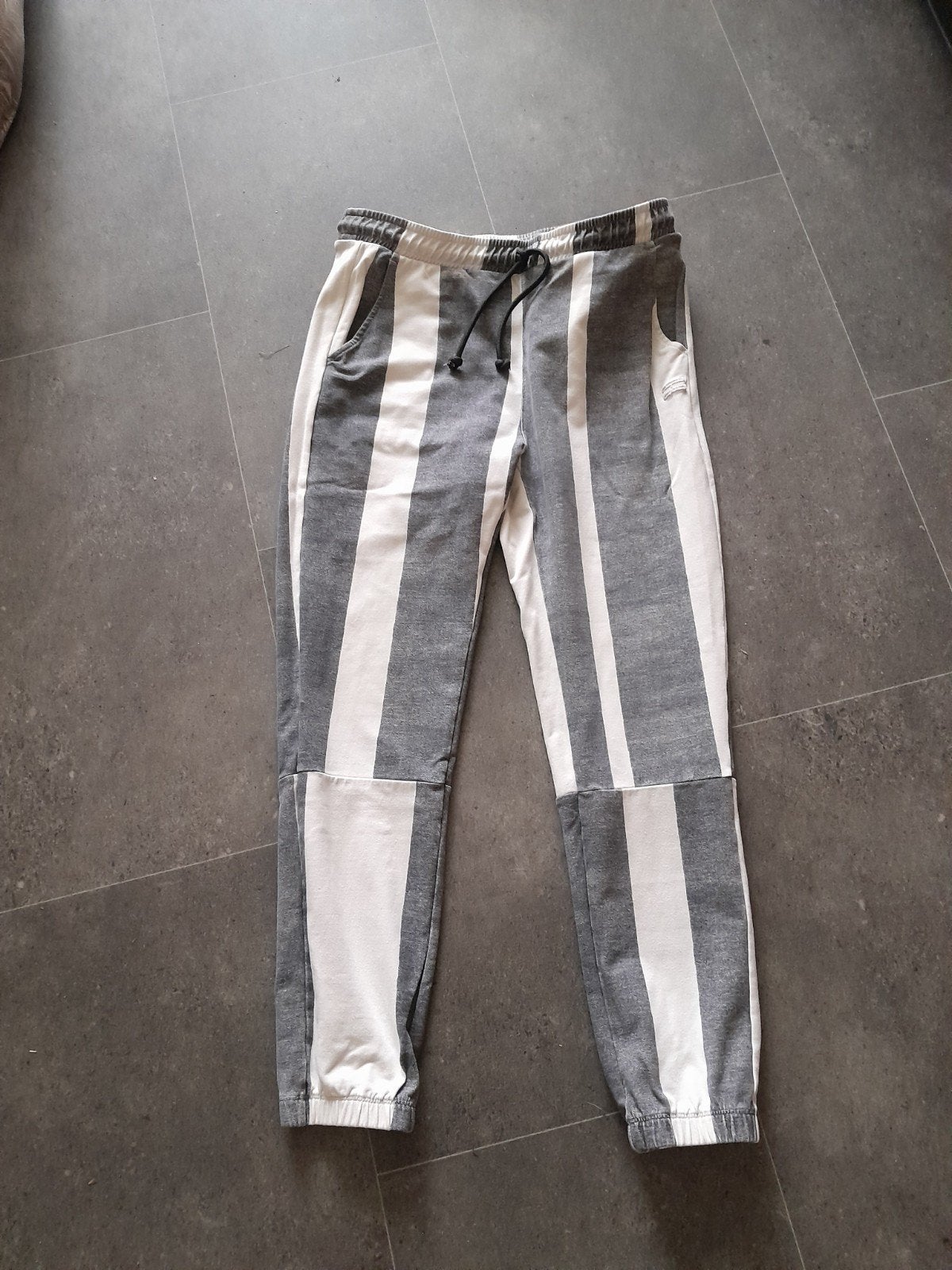 10DAYS Joggingbroek met strepen - Maat S, 10DAYS, Ophalen of Verzenden, Maat 36 (S), Gedragen
