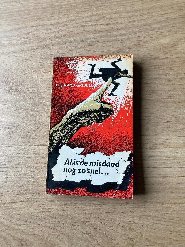 Boek Leonard Gribble, Ophalen of Verzenden, Gelezen