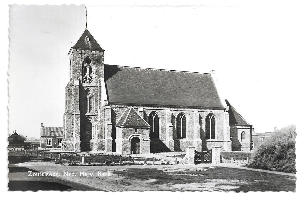 AK Zoutelande - Ned. Herv. Kerk, Verzenden, 1960 tot 1980, Ongelopen, Zeeland