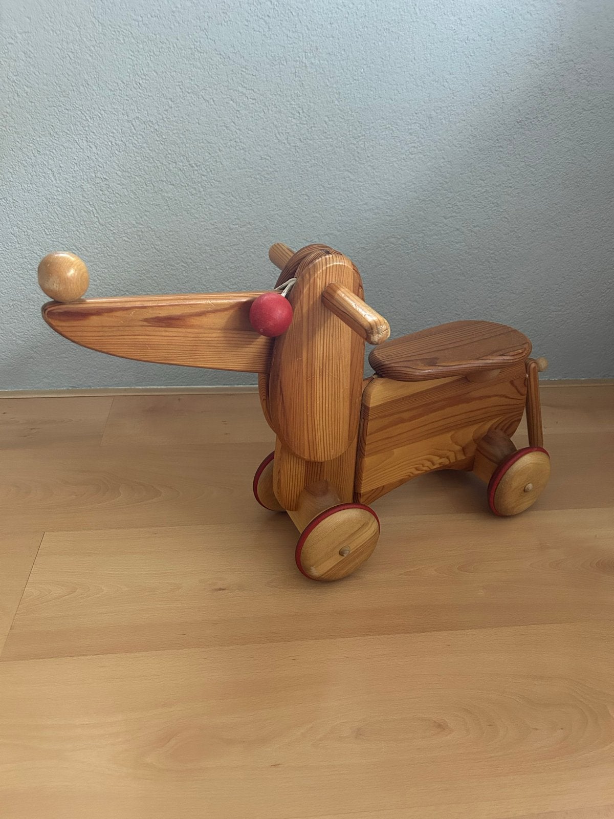 Houten loopfietsje hond - Vintage kinder speelgoed, Ophalen, Zo goed als nieuw, Rij- of Hobbelspeelgoed
