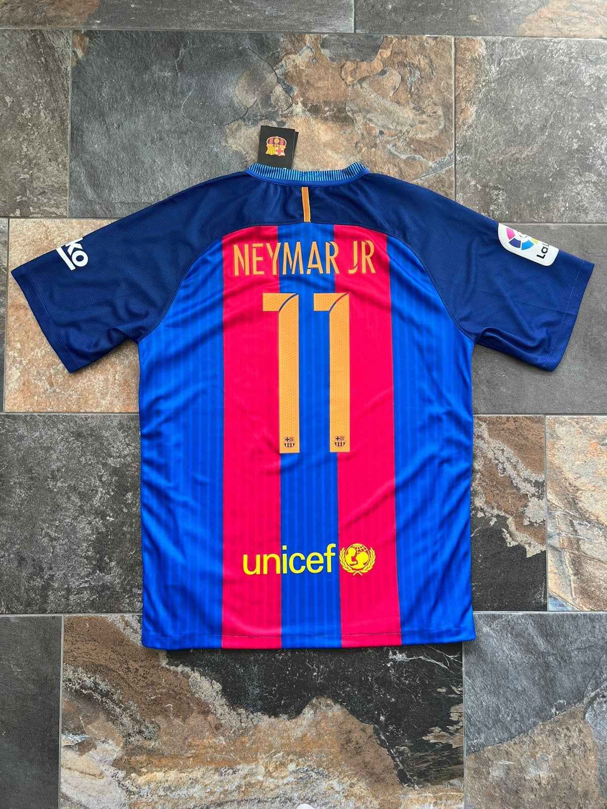 Neymar JR Barcelona Retro, Ophalen of Verzenden, Zo goed als nieuw, Shirt