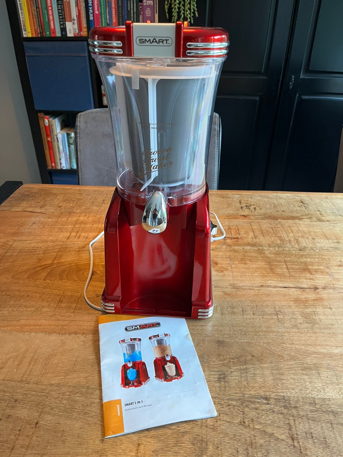 Slushpuppy machine, 1 tot 2 liter, Ophalen of Verzenden, Zo goed als nieuw, 1 snelheid