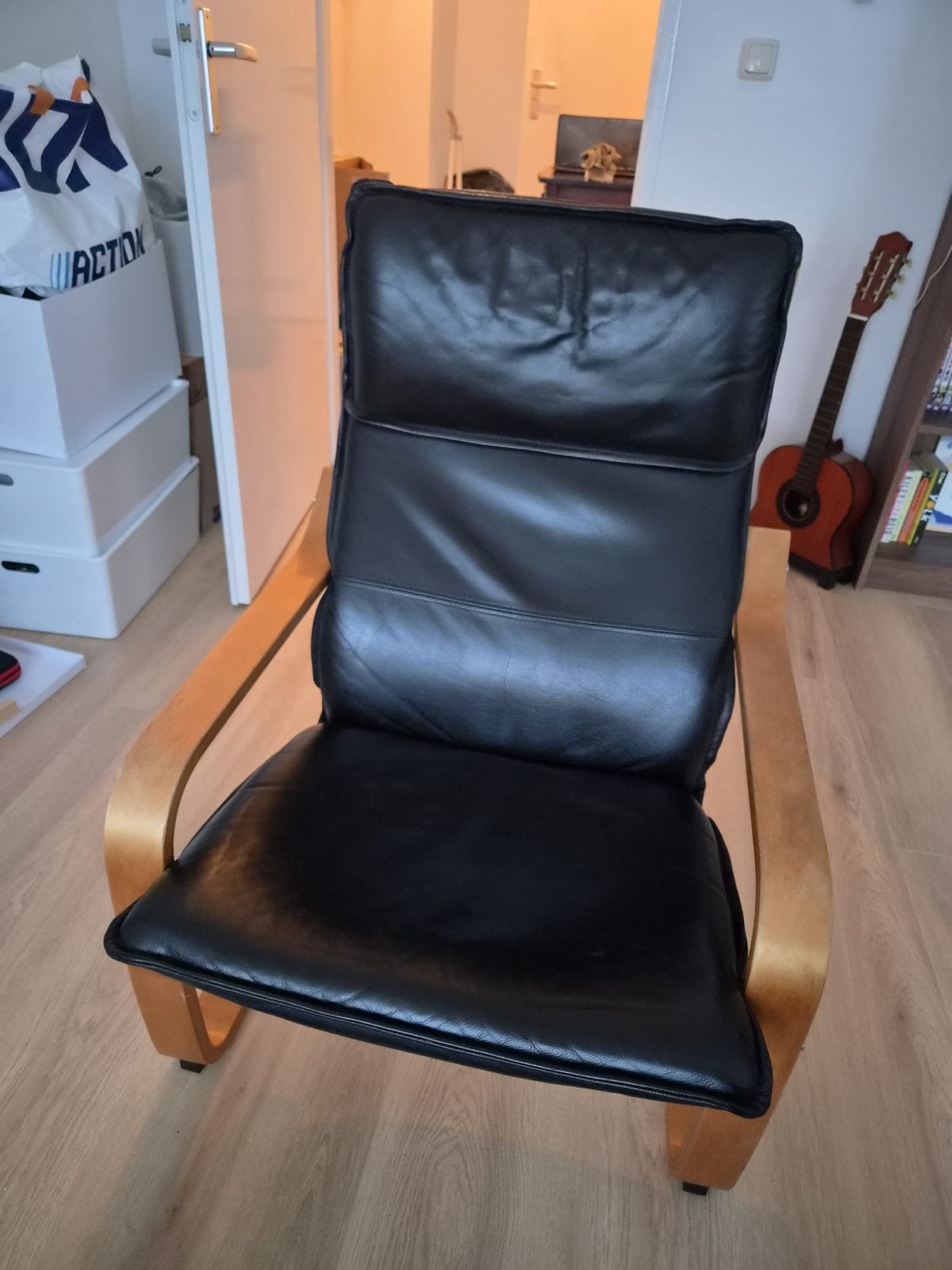 IKEA POÄNG  Grann zwart kussen, Gebruikt, Ophalen of Verzenden, 50 tot 75 cm, Leer