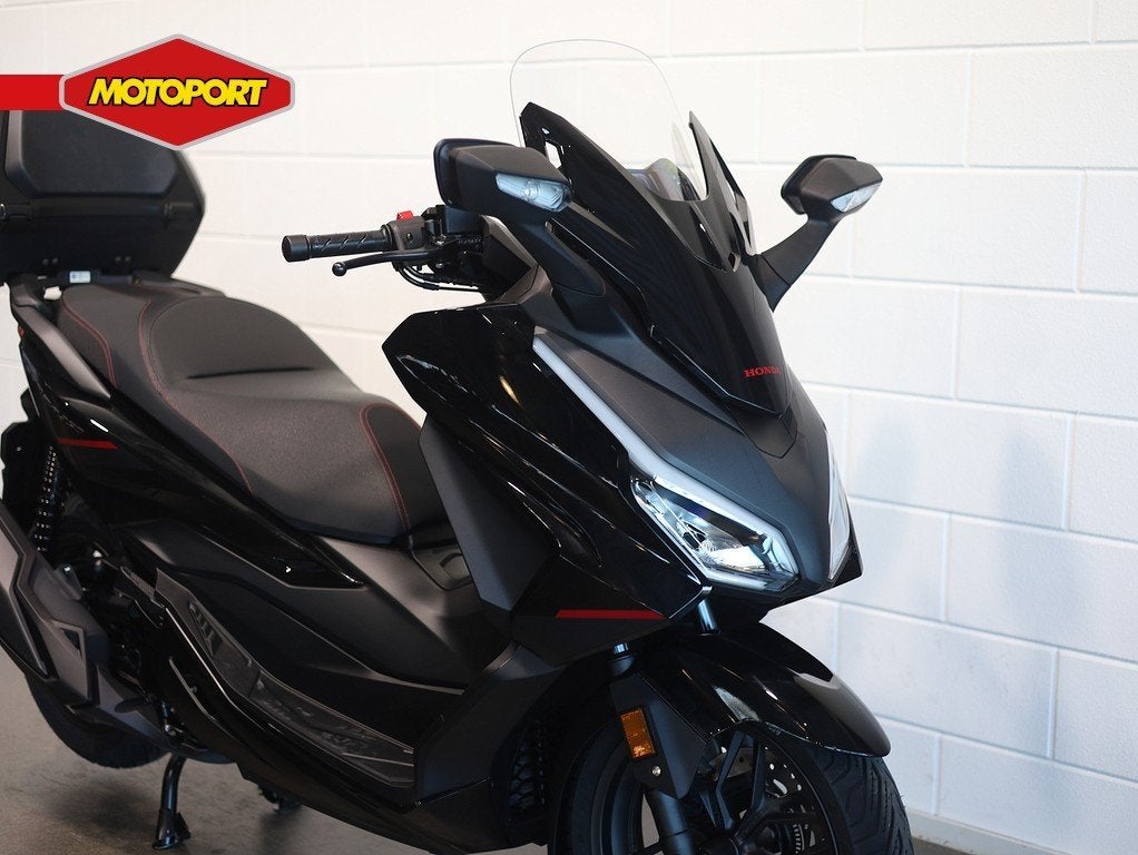Honda NSS 350 FORZA Special Edition (bj 2026), Scooter, Bedrijf, Mc.benelux@honda-eu.com, Honda Motor Europe Ltd Netherlands branc