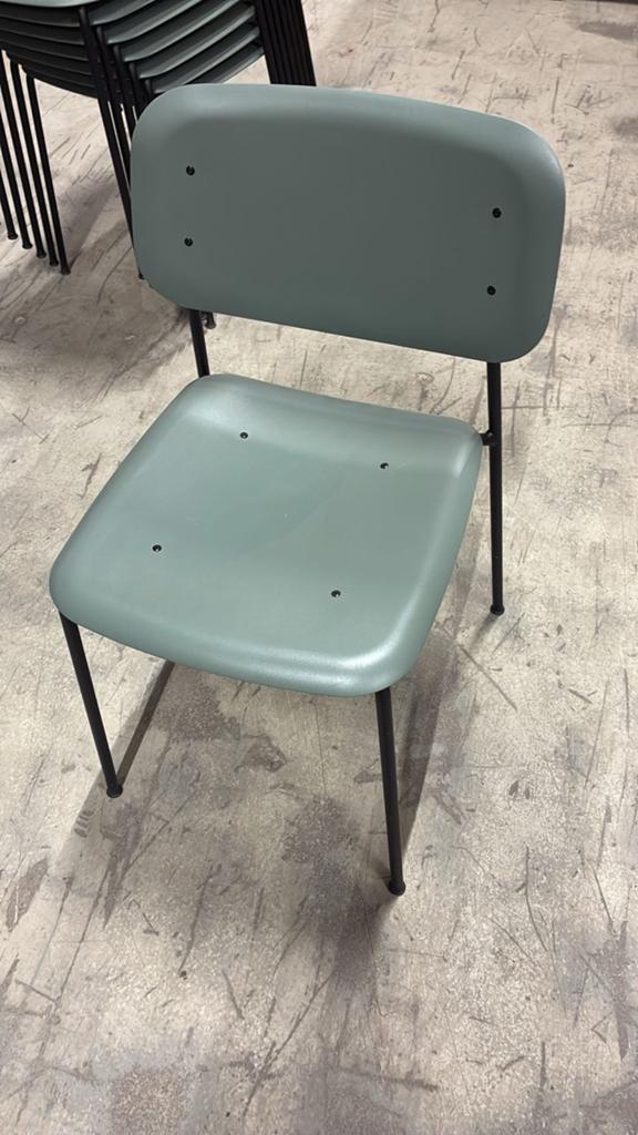 HAY Soft Edge 40 stoelen - 8 stuks beschikbaar, Huis en Inrichting, Stoelen, Kunststof, Gebruikt, Overige kleuren, Ophalen of Verzenden